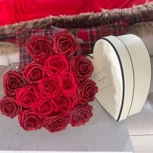 Elegant Red Rose Bouquet in Heart Box